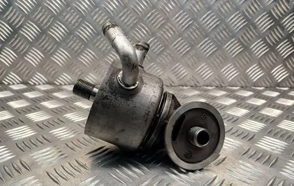 Renault Clio II Oil filter mounting bracket 8200068115A 8200052680