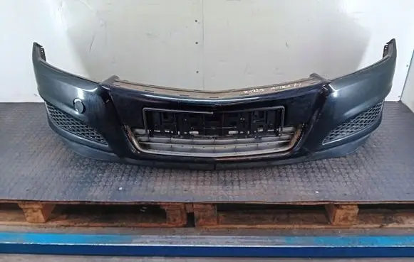 Opel Astra H Front bumper