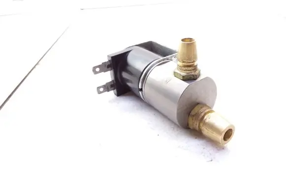 Pontiac Trans Sport Vacuum valve 22036212