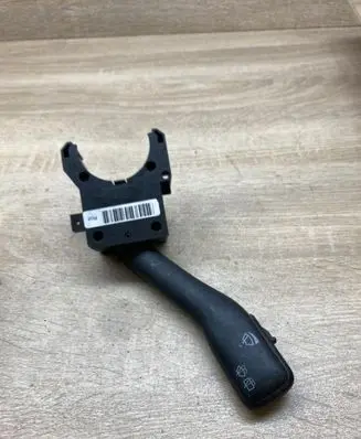 Volkswagen Golf IV Wiper control stalk 4B0953503F
