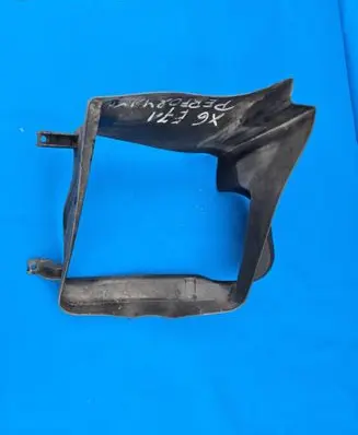 BMW X6 E71 Intercooler air guide/duct channel 2159355