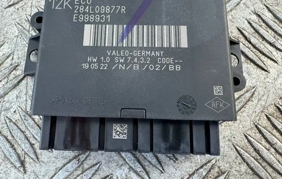 Nissan Qashqai J12 Other devices 284L09877R