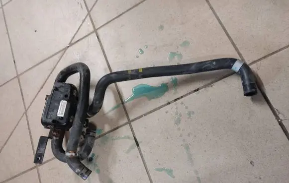 Hyundai Kona I Electric auxiliary coolant/water pump 25660k4500