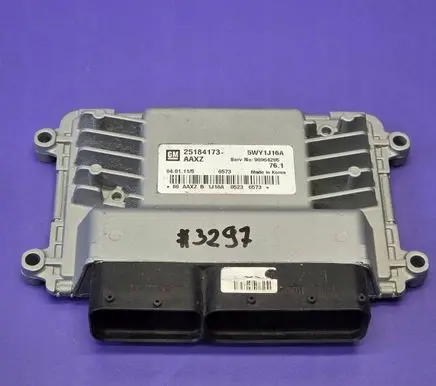 Chevrolet Cruze Engine control unit/module ECU 25184173 5WY1J16A 96964295