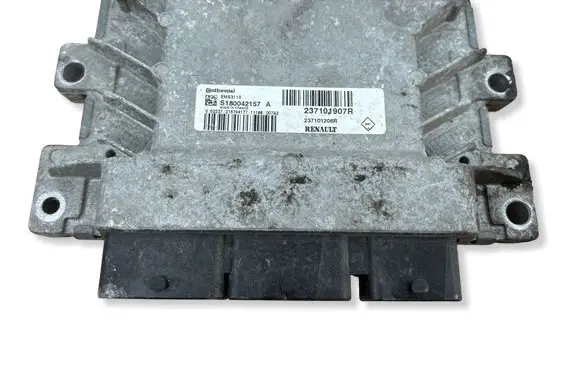Renault Clio IV Engine control unit/module 237101907R 237101206R S180042157A