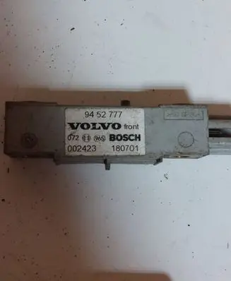 Volvo S60 Airbag deployment crash/impact sensor 9452777 180701 002423