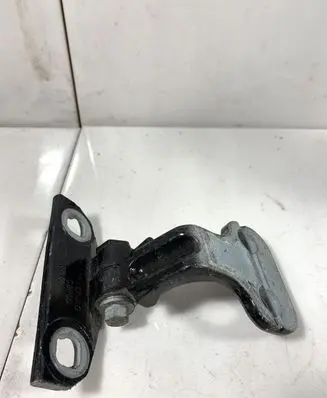 Land Rover Freelander 2 - LR2 Rear door upper hinge 6H52228A67AG