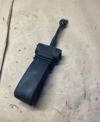Audi A7 S7 4G Rear door check strap stopper 4G8839249A