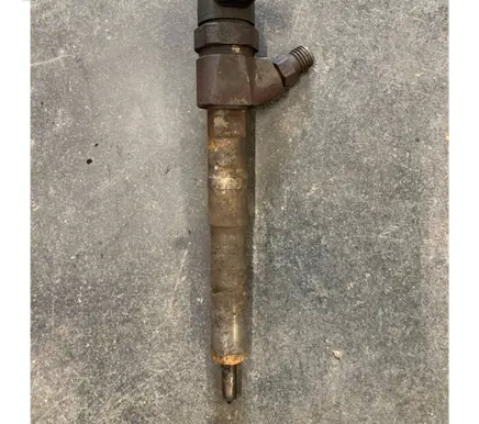 Alfa Romeo 147 Fuel injector 0445110