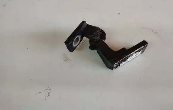 Audi A6 S6 C5 4B Rear door lower hinge 