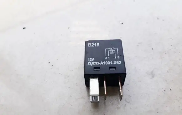 Ford Focus Other relay V23074