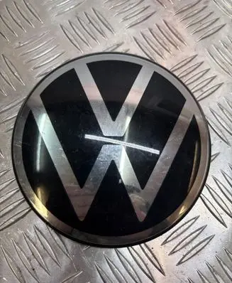 Volkswagen T-Roc Manufacturer badge logo/emblem 2GM853601E
