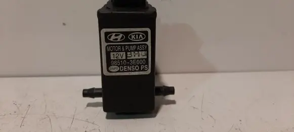 Hyundai Santa Fe Windscreen/windshield washer pump 985103E000 985102J500