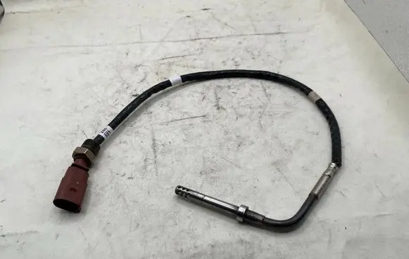 Seat Leon (5F) Rear glass lock/latch C710 03L906088FG