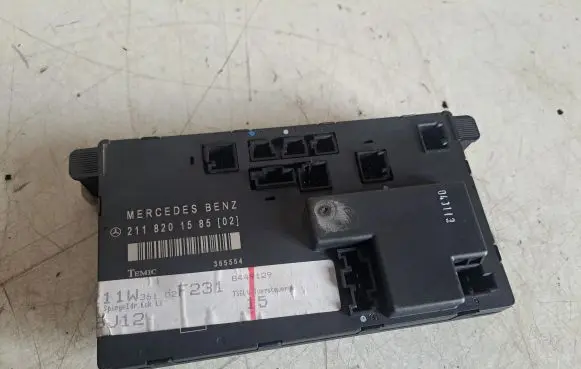 Mercedes-Benz ML W163 Door control unit/module 2118201585