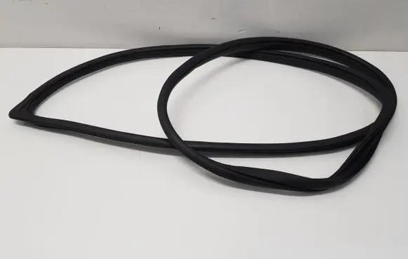 Front door rubber seal