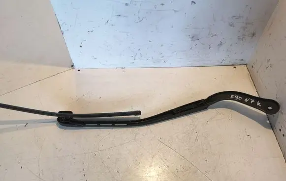 BMW 3 E90 E91 Front wiper blade arm
