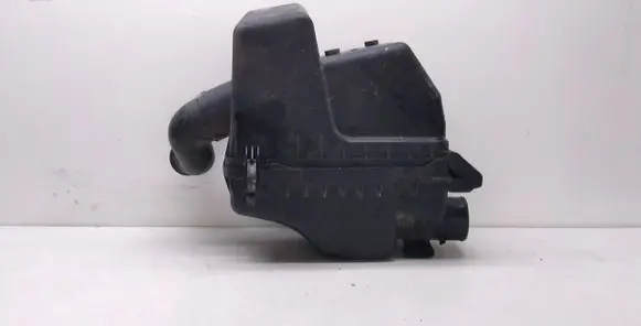 Toyota RAV 4 (XA20) Air filter box 2202027060 1001405890