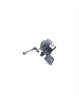 Chevrolet Corvette C6 Air suspension front height level sensor 25348414