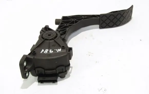 Volkswagen Fox Accelerator throttle pedal 6Q1721503C