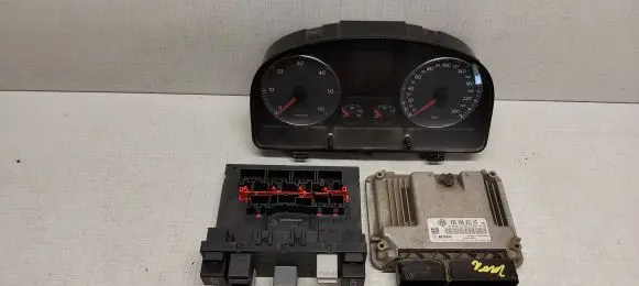 Volkswagen Caddy Engine ECU kit and lock set 03G906021CG 03G906021PD 0281014073