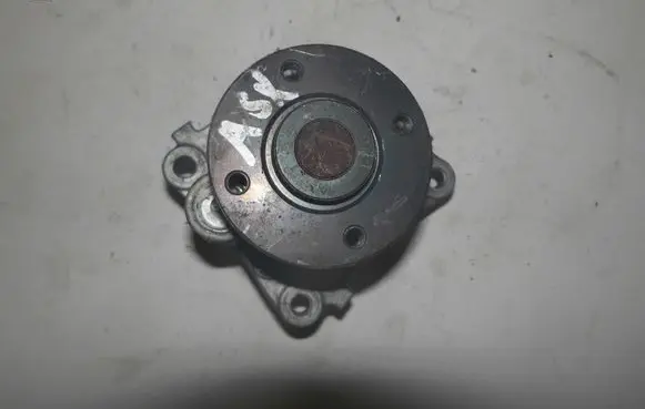 Mitsubishi ASX Water pump 9679999u