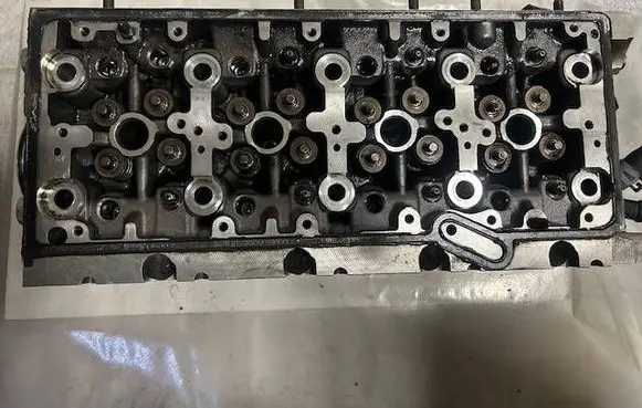 Audi A4 S4 B9 Engine head 04L103373E