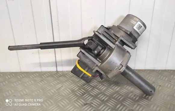 Opel Corsa D Steering wheel axle 55701302 625014581