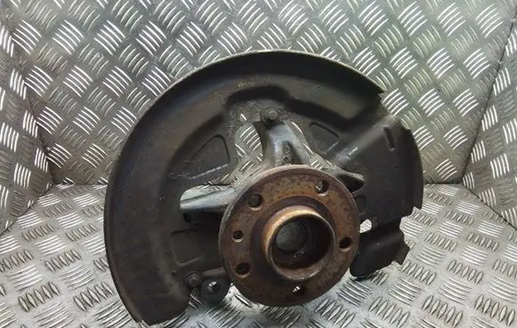 Volvo V60 Front wheel hub