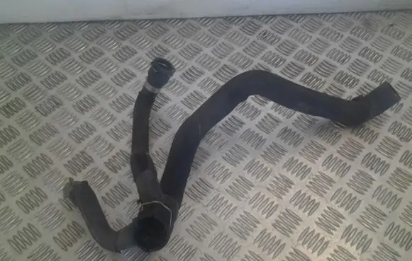 Audi A5 8T 8F Engine coolant pipe/hose 8K0122293B