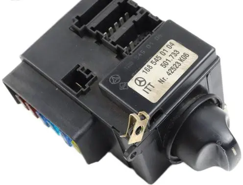 Mercedes-Benz A W168 Light switch 1685450104 501733 42523K06