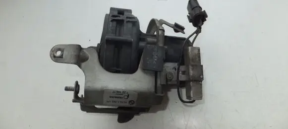 BMW 7 E38 Secondary air pump 11721745171 1745171