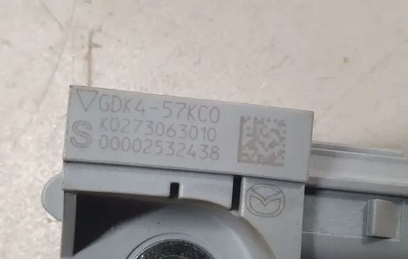 Mazda 6 Airbag deployment crash/impact sensor GDK457KC0