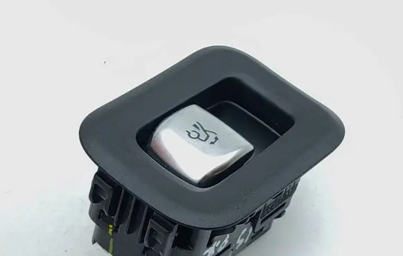 Mercedes-Benz GLC AMG Tailgate opening switch A2057270048 A2059051718 191729051