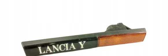 Lancia Y 840 Rear tail light reflector 46771713