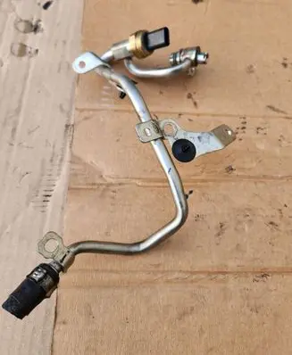Mercedes-Benz E W213 Fuel pressure sensor A0009050603