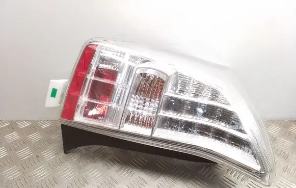 Toyota Prius (XW30) Rear/tail lights 4738