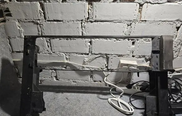 Radiator support slam panel bracket