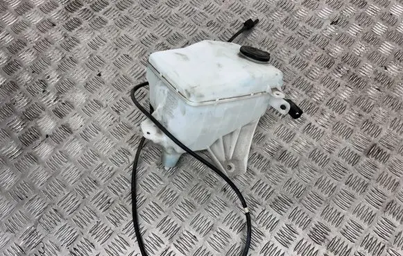 Toyota Mirai Lamp washer fluid tank 060851548