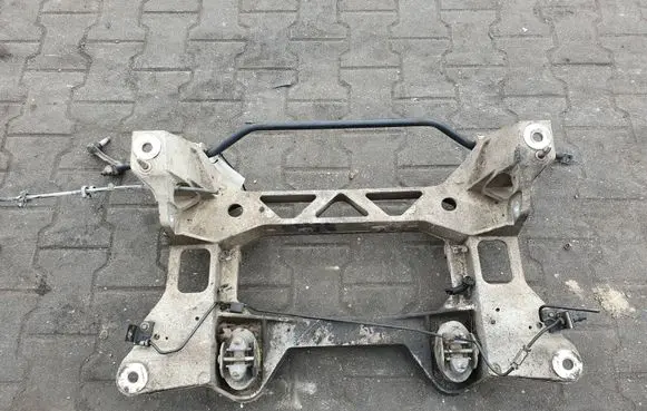 Chevrolet Corvette Rear axle beam 