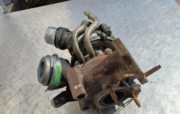 Renault Koleos I Turbo 8200638766 NDJ01308R