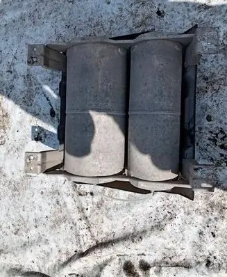 Vacuum air tank