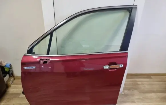 Subaru Forester SK Front door
