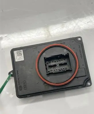 Audi Q3 F3 Headlight ballast module Xenon 21276400