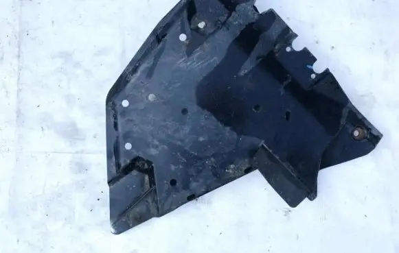 Subaru Outback Engine splash shield/under tray 42045ag020