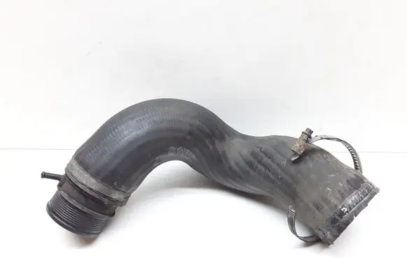 Volvo V70 Intercooler hose/pipe 30792884 30792883