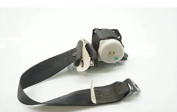 Mazda 5 Third row seat belt T86211T