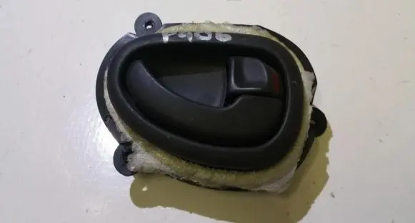Peugeot 406 Rear door interior handle 9616307477