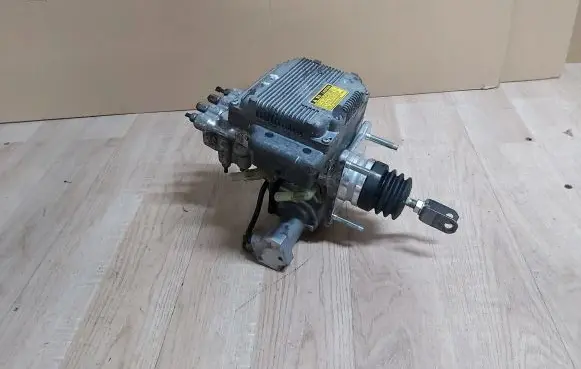 Toyota Auris 150 Master brake cylinder 47210-12070