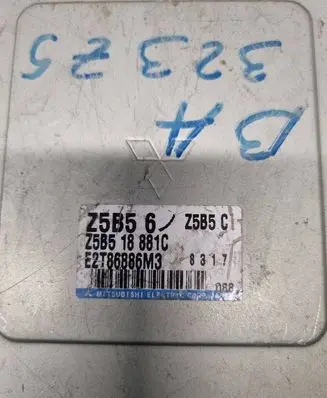 Mazda 323 Engine control unit/module Z5B518881C Z5B56 E2T86886M3